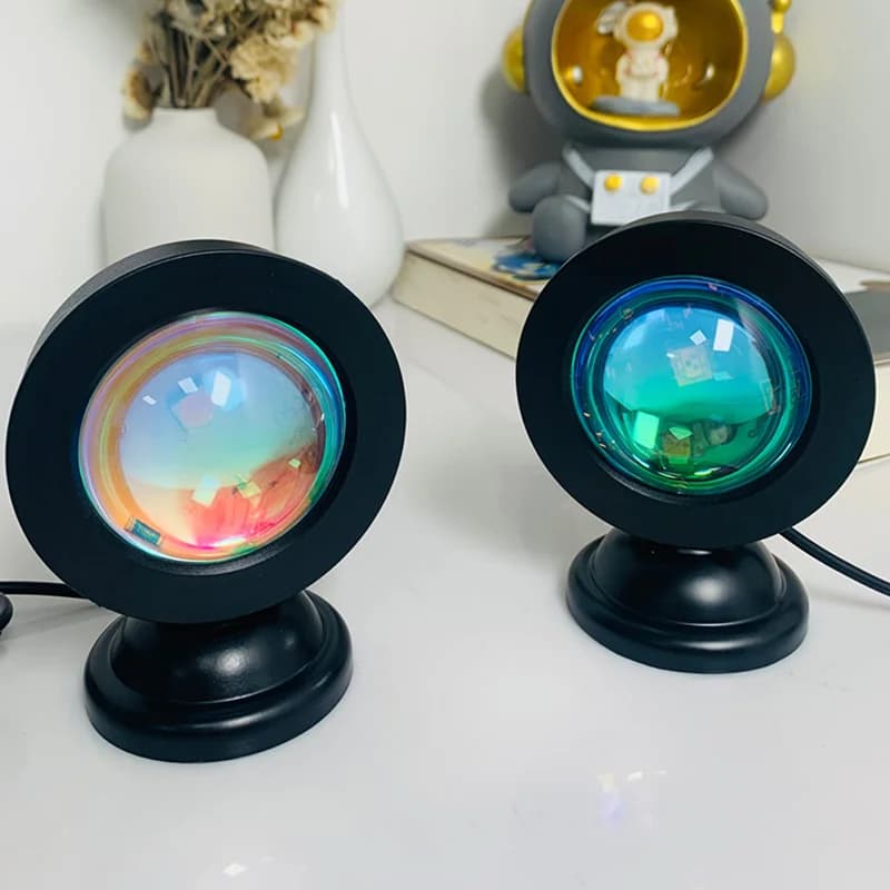 Портативний LED проєктор заходу сонця з живленням від USB